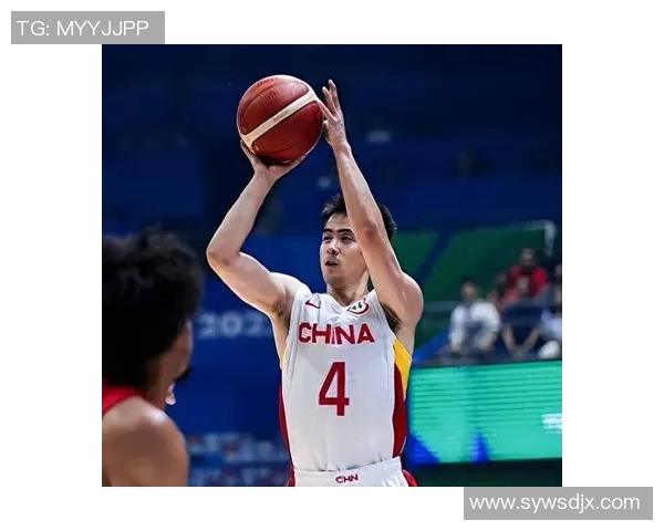 广州篮球队在联合会杯积分榜上以62分稳居第一名展现强劲实力