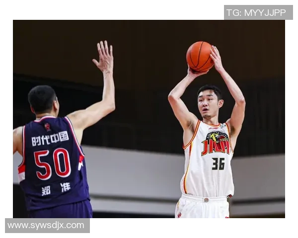 深圳羽毛球队在选拔赛中以64分稳居积分榜首位展现强大实力